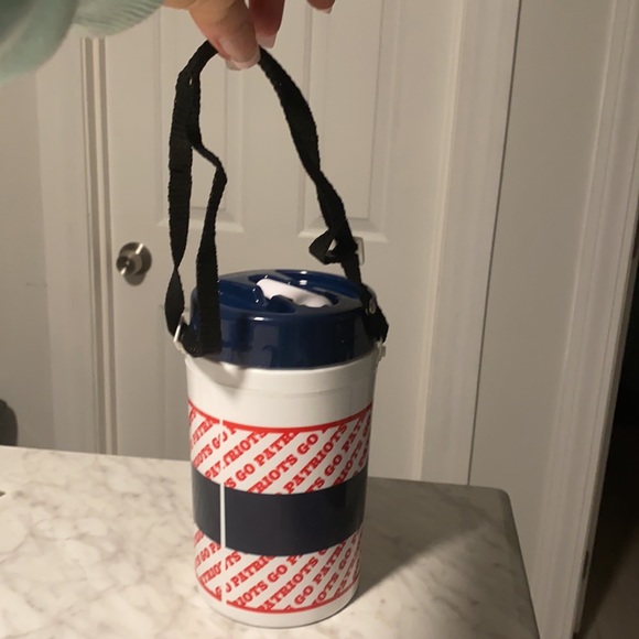 Patriots Jug - Free w Purchase - Picture 4 of 5